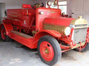 Supporting image for story: Classic cars to go under hammer