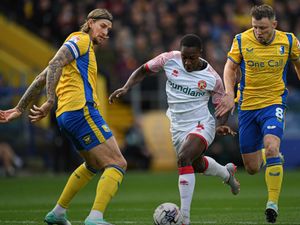 Supporting image for story: Walsall v Mansfield: Stags on the charge after smashing in nine in midweek