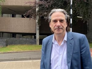 Supporting image for story: Black Country MP hails 'dedicated' NHS staff after promotion