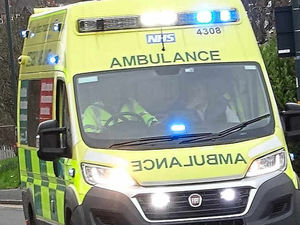 Supporting image for story: Woman rescued from River Severn in Shrewsbury