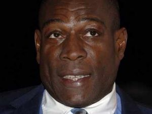 Supporting image for story: Boxing great Frank Bruno is coming to Wellington