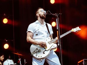 Supporting image for story: The Courteeners to play Birmingham