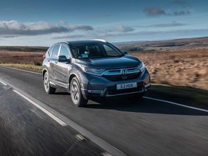 Supporting image for story: UK Drive: Honda CR-V Hybrid proves to be a capable and smooth electrified option
