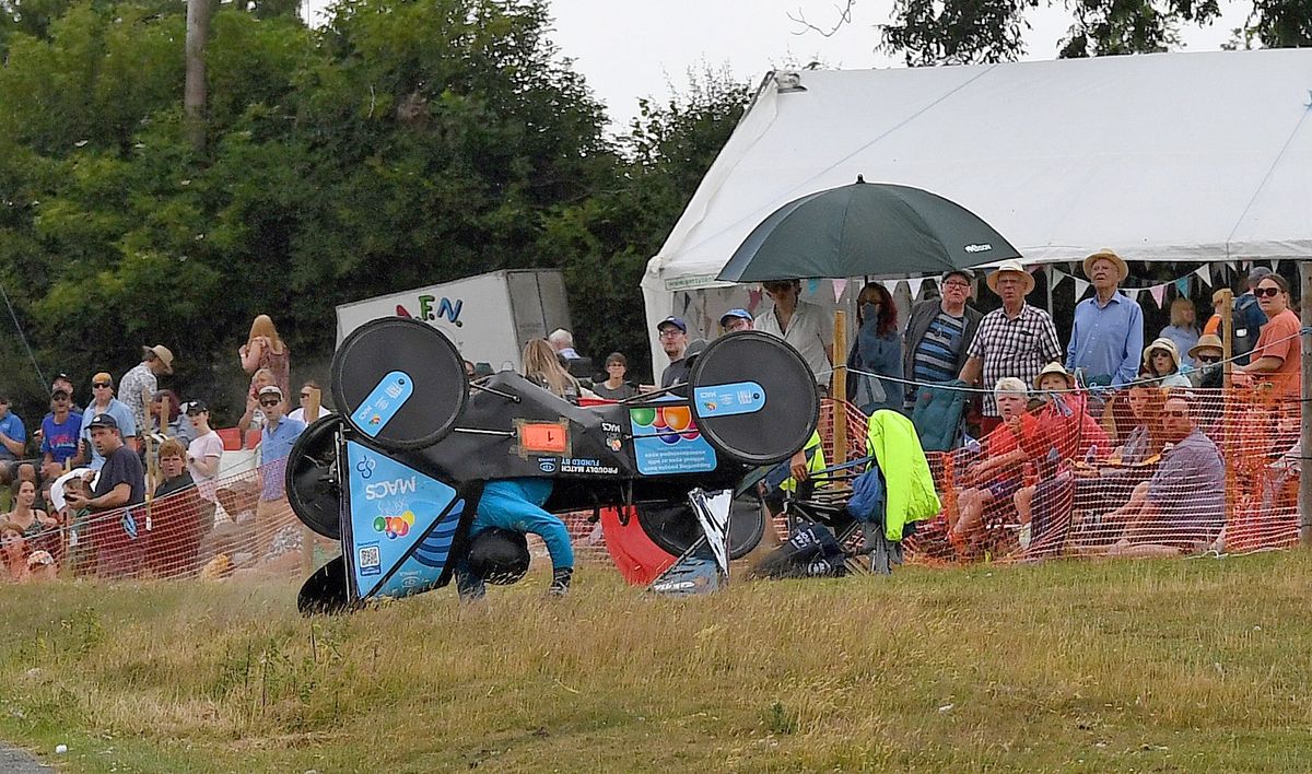 Going, going, gone! 21 pictures of karts flipping, crashing and hurtling down the track at Ludlow soap box race as crowds delight in thrills and spills