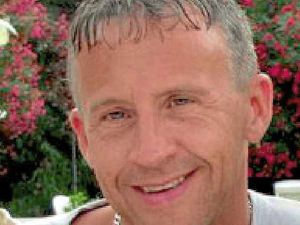 Supporting image for story: Field cordoned off after police discover items believed to belong to man missing since April