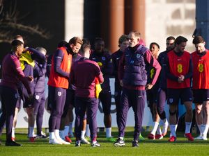 Harry Kane and Thomas Tuchel during training