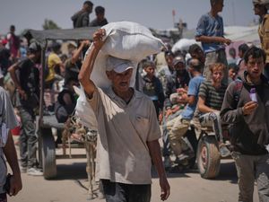 Supporting image for story: UN reports 613 killings near aid distribution points and convoys in Gaza