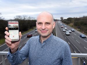 Supporting image for story: Dash to market for Roberto’s cam app