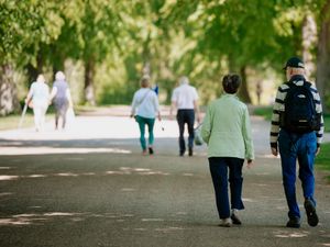 Supporting image for story: People spending more time in parks after lockdown than before
