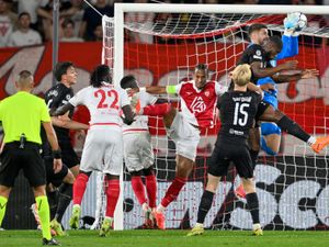 Supporting image for story: Thomas Frank pays tribute to Guglielmo Vicario after Tottenham draw at Monaco