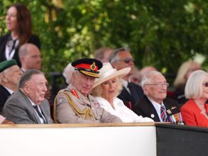 Supporting image for story: Queen emotional as veteran goes ‘off script’ to honour King’s cancer battle