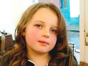 Supporting image for story: Olivia-Violet Reeves: School pays tribute to girl killed in Shrewsbury crash 