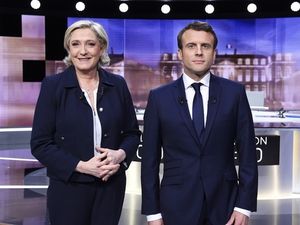 Supporting image for story: What you missed from the last debate before the French election