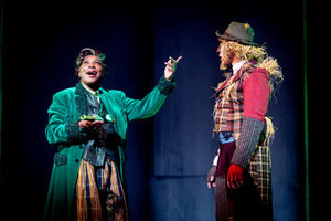 Lorna Laidlaw as The Wizard of Oz and Ed Wade as Scarecrow. Pictures by: Graeme Braidwood