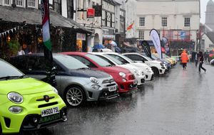 A selection of high-spec Fiat 500s made for an impressive display at the Bridgnorth Italian Moto Fest 