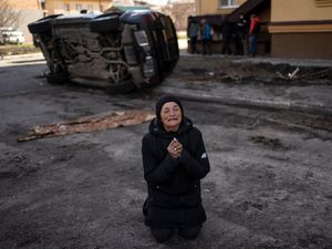 Supporting image for story: Satellite imagery shows bodies left out in the open in Bucha for weeks