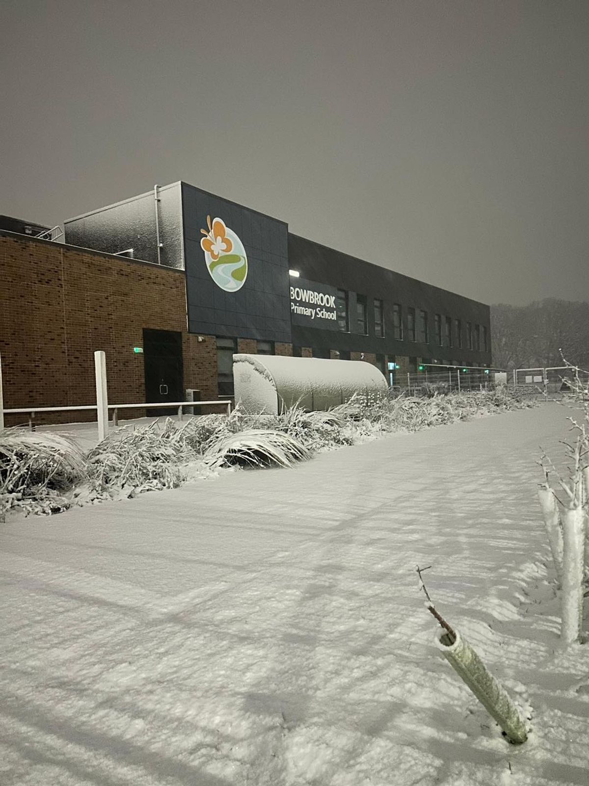 &lsquo;Its teaching them resilience!&rsquo; Shropshire school hailed for bucking snow day trend to stay open after Storm Goretti