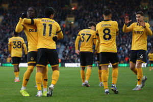 Arias celebrates with Hwang (Photo by Brett Patzke - WWFC/Wolves via Getty Images)