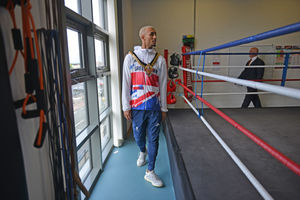 Olympic boxer Ben Whittaker becomes Mayor of Wolverhampton for the day with the help of Mayor Greg Brackenridge.