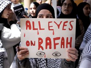 Supporting image for story: Spain applies to join South African case at UN court accusing Israel of genocide