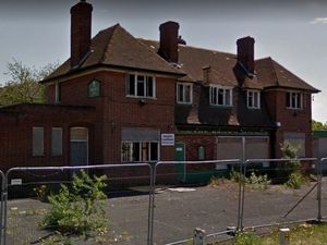 Supporting image for story: Derelict Willenhall pub set to stay empty as vets plan pulled
