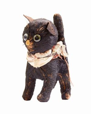 A selection of RAF Museum Artefacts are up for adoption ©Trustees of the Royal Air Force Museum