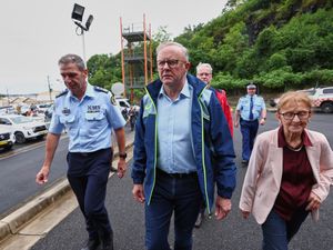 Supporting image for story: Floodwaters still threaten parts of Australia’s east coast after tropical storm