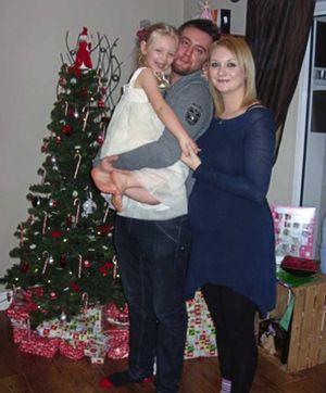 A family Christmas – Kelli, Tom and Joely enjoying the festivities