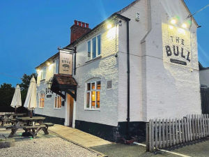 Supporting image for story: Pub in village near Telford up for auction five months after sudden closure