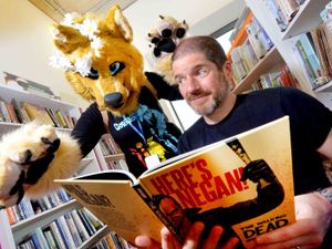 Supporting image for story: Shrewsbury Walking Dead artist draws crowds to first Telford Library Comic Con - with pictures and video