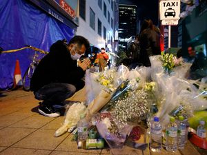 Supporting image for story: Police identify prime suspect in Japan clinic fire which killed 24 people