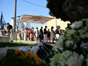 Supporting image for story: Liverpool players arrive in Portugal ahead of Diogo Jota’s funeral