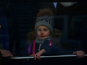 Supporting image for story: Bus drivers wanted to help Briton bring more Ukrainian refugees to Poland