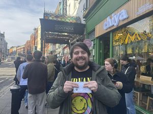 Supporting image for story: Foo Fighters fans rush to buy tickets for surprise Dublin gig