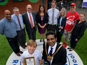 Supporting image for story: Caring Owen honoured by mayor