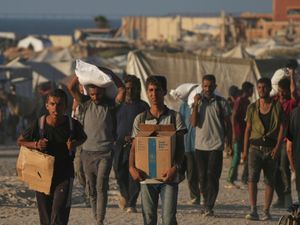 Supporting image for story: Home Office approves special arrangements to bring Gazan students to UK