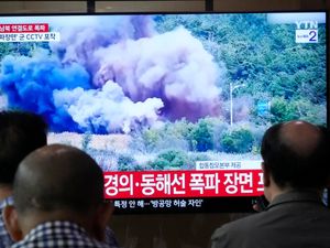 Supporting image for story: North Korea blows up parts of inter-Korean roads in symbolic display of anger