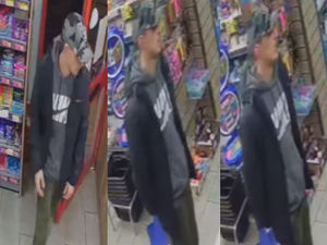 Supporting image for story: Police searching for man after theft from Essington shop