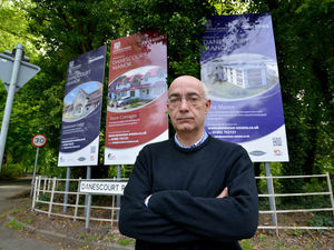 Supporting image for story: Signs ruining jewel in Wolverhampton's crown, says councillor