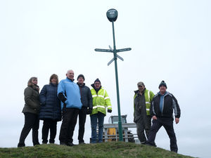 Supporting image for story: Five new fingerposts at England's highest 18 hole golf course in Kington to mark its centenary celebrations
