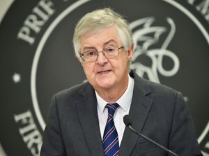 Supporting image for story: Welsh nightclubs to reopen amid major easing in Covid restrictions