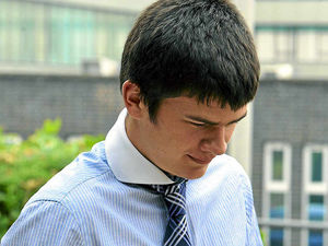 Supporting image for story: Teenager facing Shrewsbury bus theft charge