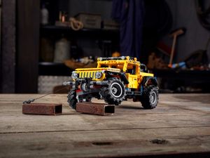 Supporting image for story: Lego launches new Jeep Wrangler model