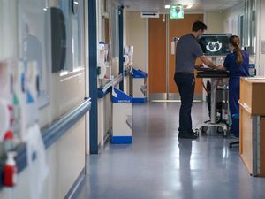 Supporting image for story: Nurses expected to vote to reject proposed pay deal – report