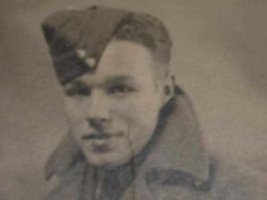 Supporting image for story: Tributes paid as Second World War veteran and RAF fundraiser dies aged 91