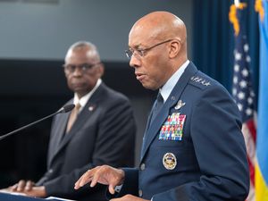 Supporting image for story: Pentagon leaders head to Germany for latest talks on Ukraine military aid