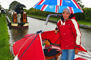 Supporting image for story: Lone sailor's tricky challenge in round Wales voyage