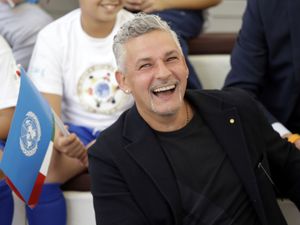 Supporting image for story: Football hero Roberto Baggio robbed at gunpoint at home