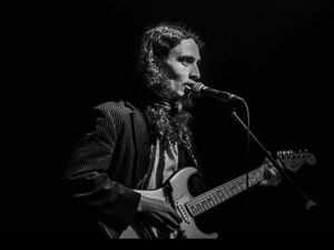 Supporting image for story: An aspiring musician has won a prestigious award set up in memory of a veteran radio DJ