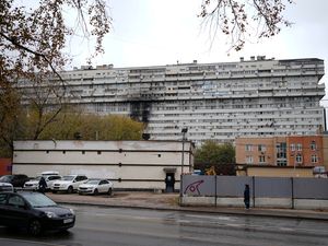 Supporting image for story: Fire at noted huge Brutalist block in Moscow leaves two dead